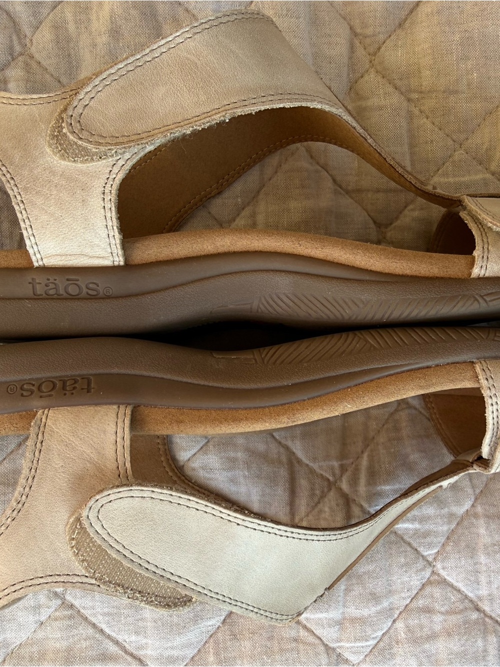 Taos Footwear Neutral Beige Leather Slingback Sandals - Picture 2 of 6